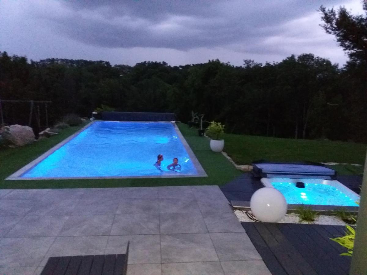 Chambres, Cuisine, Piscine, Spa, Billards, Airhockey, Nature Fillinges Dış mekan fotoğraf