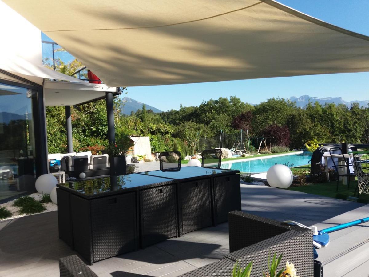 Chambres, Cuisine, Piscine, Spa, Billards, Airhockey, Nature Fillinges Dış mekan fotoğraf